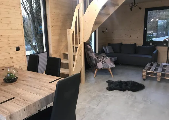 Chatki Dom wakacyjny *